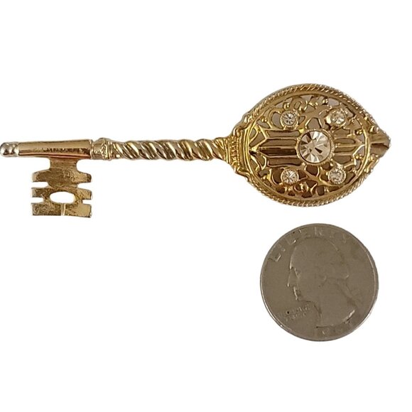 1928 Brand Gold Tone Clear Rhinestone Skeleton Key Brooch Pin K541 - Picture 7 of 10